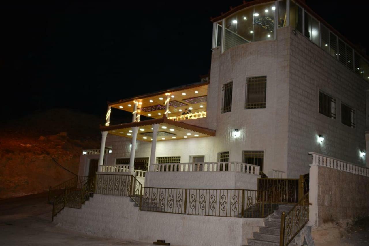 Basant Villa Wadi Musa Exterior photo